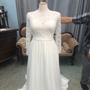 SAMPLE A-Line Lace Long Sleeve Wedding Dress, Off-the-shoulder Bateau,  POCKETS